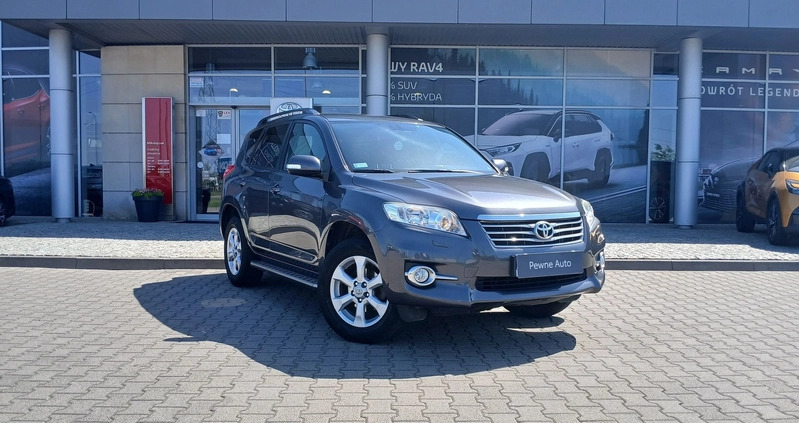 Toyota RAV4 cena 55900 przebieg: 240535, rok produkcji 2011 z Kalisz małe 596
